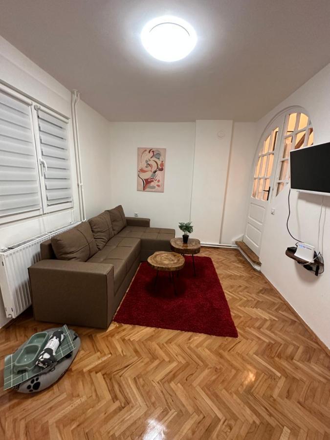 Boho Apartment Ниш Екстер'єр фото